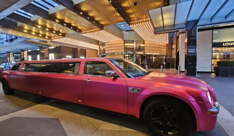 Chrysler Barbie — z przodu